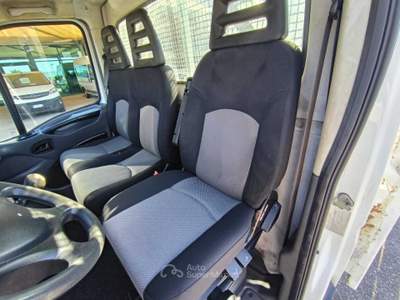 Iveco Daily 35S13 CASSONE FISSO 380 Bianco usata San Salvatore Telesino