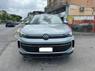 Volkswagen Tiguan Tiguan III 2024 1.5 etsi Edition Plus 150cv dsg Argento usata Roma