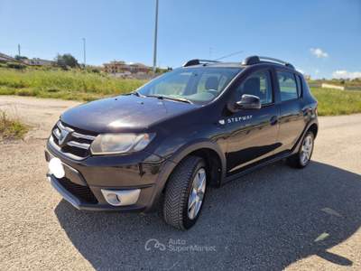 Dacia Sandero Stepway 1.5 dCi 8V 90CV Grigio usata Gravina in Puglia