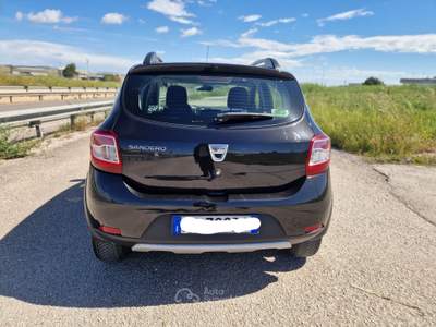 Dacia Sandero Stepway 1.5 dCi 8V 90CV Grigio usata Gravina in Puglia