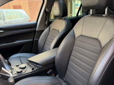Alfa Romeo Stelvio AT8 Q4 Blu/Azzurro usata Bari