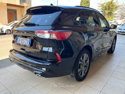 Ford Kuga tdci EcoBlue 120 CV 2WD ST-Line Nero usata Gravina in Puglia