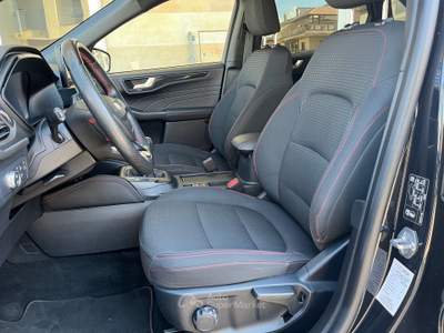 Ford Kuga tdci EcoBlue 120 CV 2WD ST-Line Nero usata Gravina in Puglia
