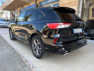 Ford Kuga tdci EcoBlue 120 CV 2WD ST-Line Nero usata Gravina in Puglia