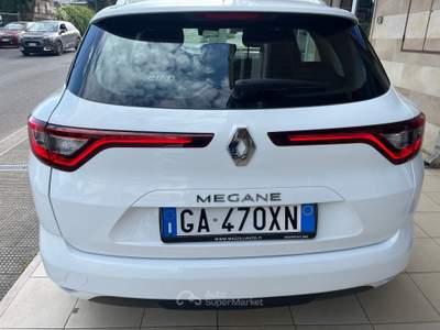 Renault Mégane Megane Sporter Blue dCi 115 CV Duel Bianco usata Gravina in Puglia