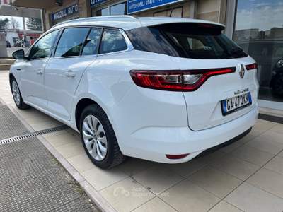 Renault Mégane Megane Sporter Blue dCi 115 CV Duel Bianco usata Gravina in Puglia