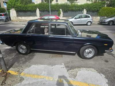 Lancia 2000 Altro 2000 berlina Blu/Azzurro usata Bologna