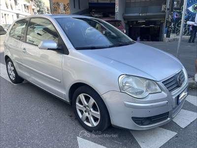 Volkswagen Polo 3p 1.4 Highline 100cv Argento usata Milano