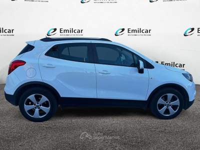 Opel Mokka 1.4 Turbo GPL Tech 140CV 4x2 b-Color Bianco usata SAN BENEDETTO DEL TRONTO