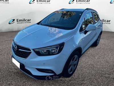 Opel Mokka 1.4 Turbo GPL Tech 140CV 4x2 b-Color Bianco usata SAN BENEDETTO DEL TRONTO