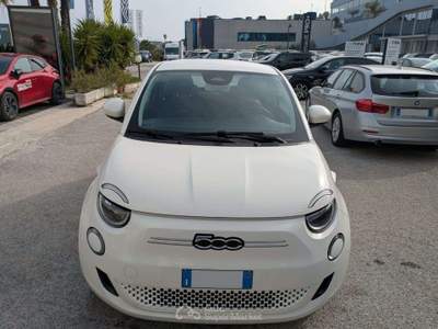 Fiat 500 e Berlina 23,8 kWh Action Bianco usata SAN BENEDETTO DEL TRONTO