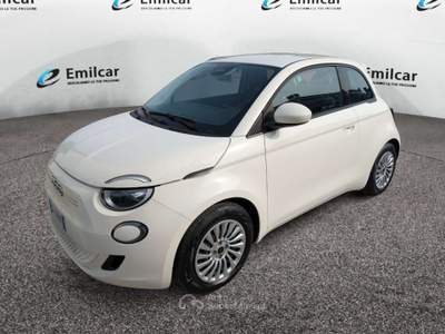 Fiat 500 e Berlina 23,8 kWh Action Bianco usata SAN BENEDETTO DEL TRONTO