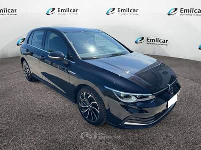 Volkswagen Golf 2.0 TDI SCR Style Nero usata SAN BENEDETTO DEL TRONTO