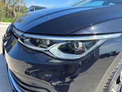 Volkswagen Golf 2.0 TDI SCR Style Nero usata SAN BENEDETTO DEL TRONTO