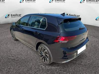 Volkswagen Golf 2.0 TDI SCR Style Nero usata SAN BENEDETTO DEL TRONTO