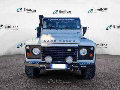 Land Rover Defender 90 SW 2.4 TD SE Bianco usata SAN BENEDETTO DEL TRONTO