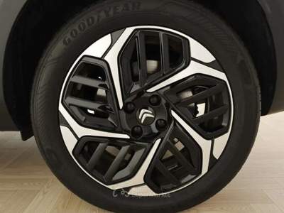 Citroen C4 C4 PureTech 130 S&S Feel Pack Verde usata Rondissone