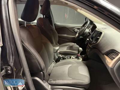 Jeep Cherokee 2.0 Mjt 170CV 4WD Active Drive I Longitude Nero usata Este