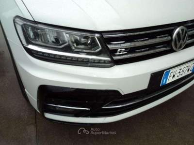 Volkswagen Tiguan 2.0 TDI SCR DSG Sport BlueMotion Technology Bianco usata Sala Bolognese