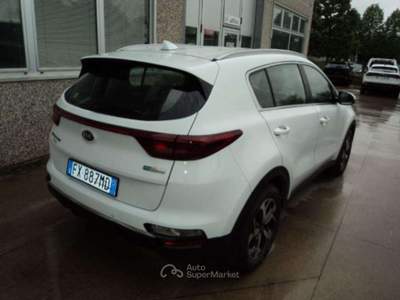 Kia Sportage 1.6 CRDI 136 CV DCT7 2WD Business Class Bianco usata Sala Bolognese