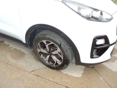 Kia Sportage 1.6 CRDI 136 CV DCT7 2WD Business Class Bianco usata Sala Bolognese