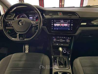 Volkswagen Touran 1.6 tdi Highline 115cv dsg - 7 posti Bianco usata Trento