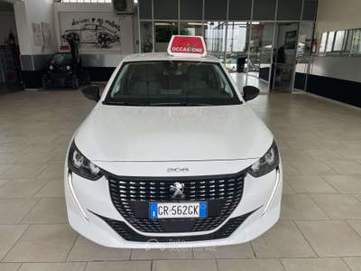 Peugeot 208 208 1.2 puretech Allure Pack - Nessun vincolo - Bianco usata COLOGNO MONZESE