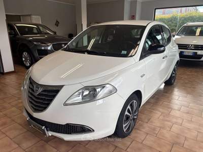 Lancia Ypsilon 1.3 mjt Silver s *PER NEOPATENTATII Bianco usata Carvico