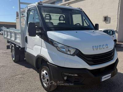 Iveco Daily 35C16 CASSONE RIBALTABILE 3 POSTI - 2022 Bianco usata Corato