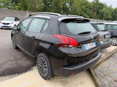 Peugeot 2008 1.6 bluehdi Allure 100cv Nero usata Cremona