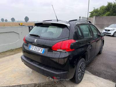 Peugeot 2008 1.6 bluehdi Allure 100cv Nero usata Cremona