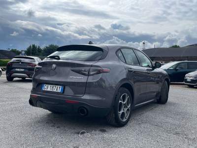 Alfa Romeo Stelvio 2.2 TDI 160CV Sprint RWD AT8 - AUTOCARRO N1 Grigio usata TORINO