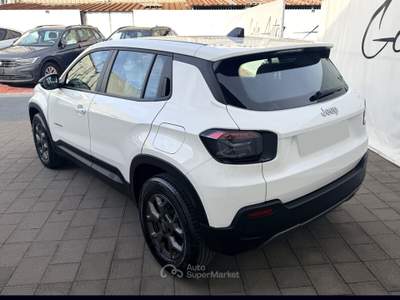 Jeep Avenger 100 CV Longitude Bianco usata Roma