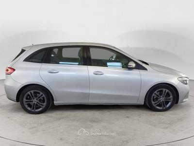 Mercedes-Benz Classe B B 180d Automatic business extra FINO A 3 ANNI DI GARANZIA E POSSIBILITA' 3 ANNI DI MANUTENZIONE ORDINARIA Grigio usata Salerno