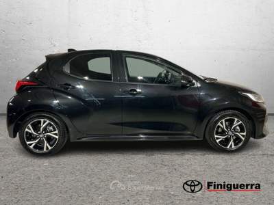 Toyota Yaris Hybrid Trend MY24 usata Civate