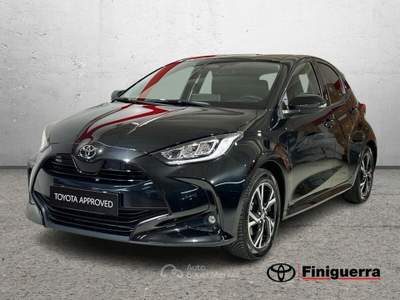 Toyota Yaris Hybrid Trend MY24 usata Civate