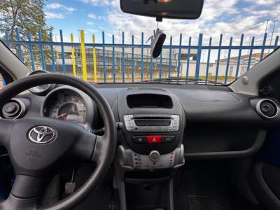 Toyota Aygo TOYOTA AYGO 1.0 Blu/Azzurro usata Brandizzo