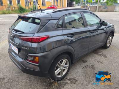 Hyundai Kona Style 2wd 120cv Grigio usata vicenza