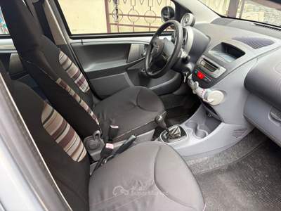 Citroen C1 5 porte airdream AMIC1 Argento usata Roma