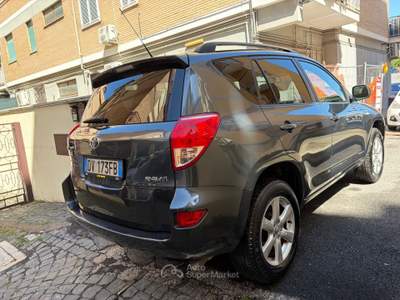 Toyota RAV4 RAV 4 RAV4 Crossover 2.2 D-4D 136 CV DPF Sol Grigio usata Roma