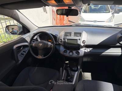 Toyota RAV4 RAV 4 RAV4 Crossover 2.2 D-4D 136 CV DPF Sol Grigio usata Roma