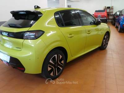 Peugeot 208 km 0 Giallo usata Dormelletto