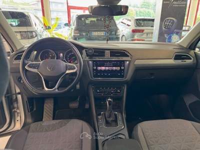 Volkswagen Tiguan Tiguan 2.0 TDI 150 CV SCR DSG Life Argento usata Concesio