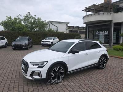 Audi A3 allstreet 35 TDI S tronic Identity Arrow S line Bianco usata Montagnana