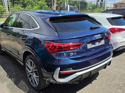 Audi Q3 s line tetto pelle gancio traino Blu/Azzurro usata Roma