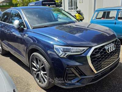 Audi Q3 s line tetto pelle gancio traino Blu/Azzurro usata Roma