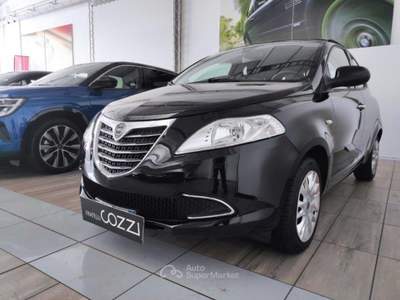 Lancia Ypsilon  - ypsilon 1.2 69 cv 5 porte silver Nero usata LEGNANO