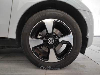 Smart ForTwo  - fortwo eq passion Bianco usata LEGNANO