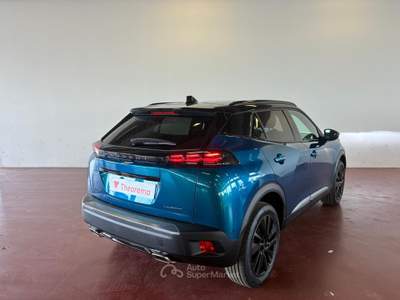 Peugeot 2008  gt hybrid 145 e-dcs6 Blu/Azzurro usata Ivrea