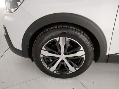 Peugeot 3008 3008 1.2 puretech t allure s&s 130cv Bianco usata Carpi